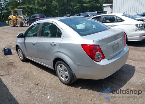 2014 Chevrolet Sonic Ls Auto z USA, uszkodzony, nr VIN 1G1JA5SG2E4145591